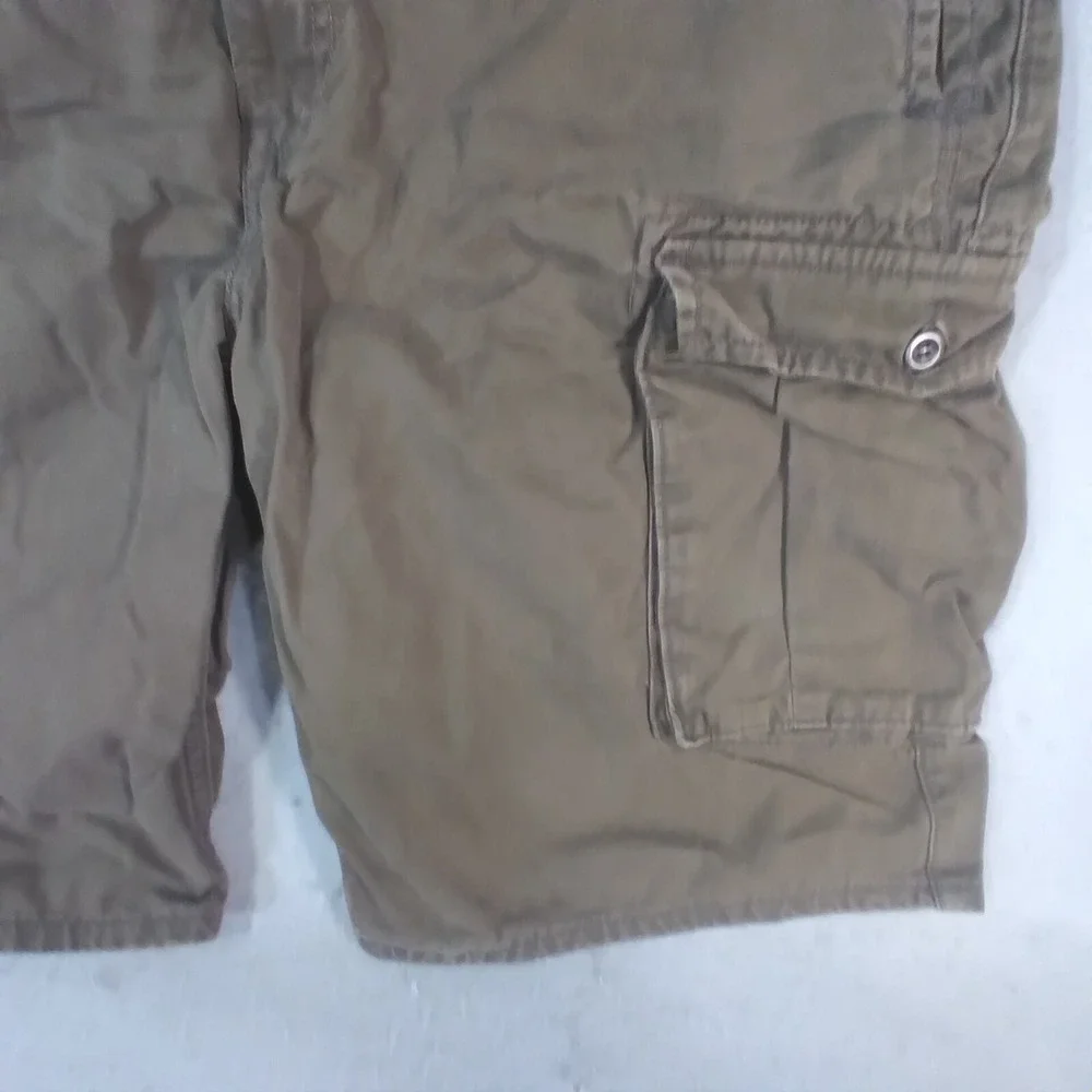 Levi's cargo shorts men's 38 x 11 Brown heavy cotton Urban grunge outdoor